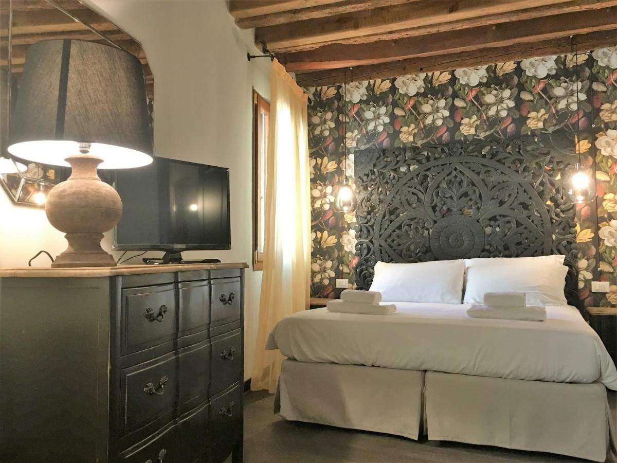 Rigoletto Charm Bed and Breakfast Venetië Buitenkant foto